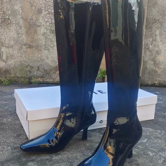 NEW Black Patent Leather Knee-High Boots - Picture 3 of 4